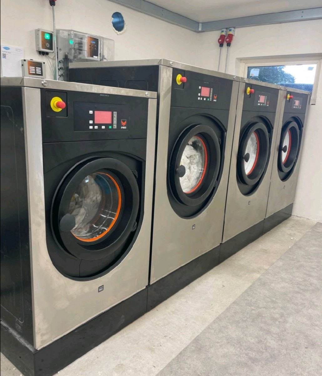 IPSO LAUNDRY EQUIPMENT 